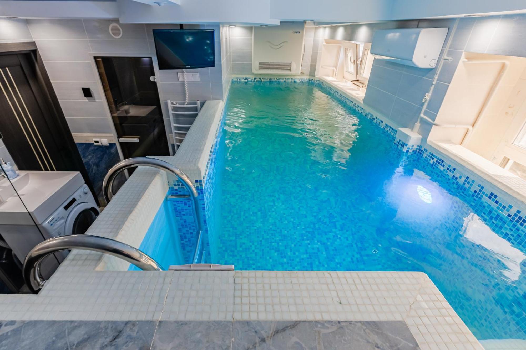 Luxury Apartment With Pool And Hammam Kiev Eksteriør billede